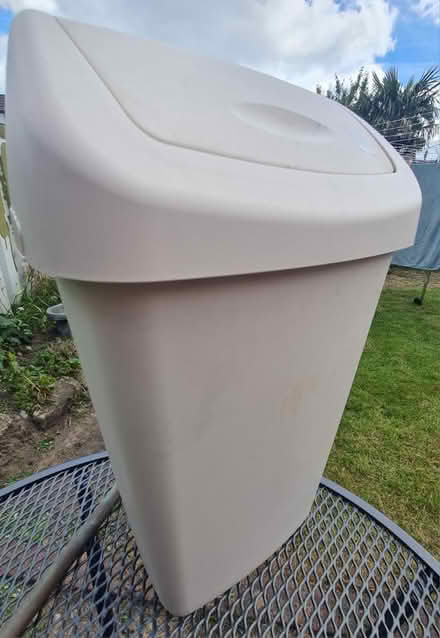 Photo of free Pedal bin (Great Sutton CH66) #2