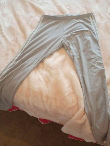 Photo of free Lady Adidas leggings (South ockendon RM15) #1