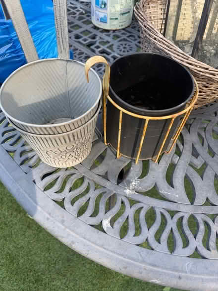 Photo of free Hanging pots (Cold Harbour OX1) #3