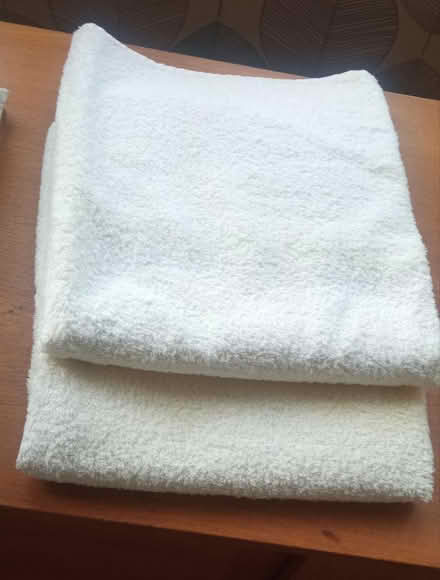 Photo of free 5 towels (St Margarets TW1) #3