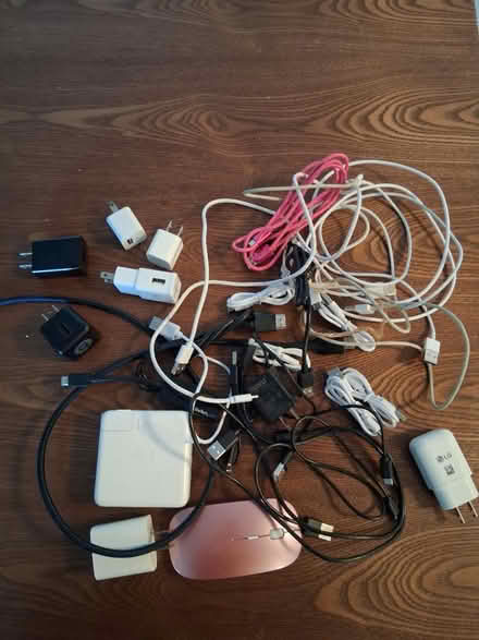 Photo of free Cords and Bricks (Lefferts Gardens) #1