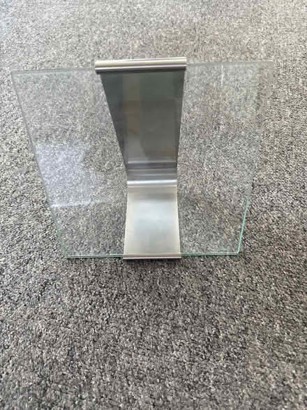 Photo of free Glass chrome photo frame (Barnes SW13) #1