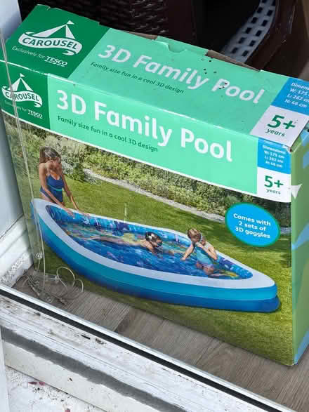 Photo of free Family pool (De75 7hz) #1