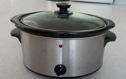 Photo of free Slowcooker (St Margarets TW1) #1