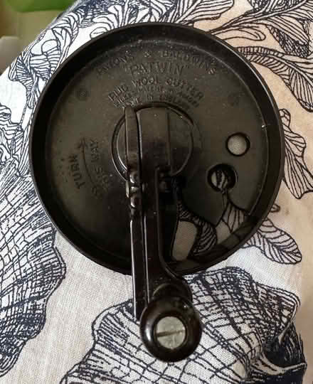 Photo of free ‘Patwin’ Rug Wool Cutter (Portsmouth PO1) #1