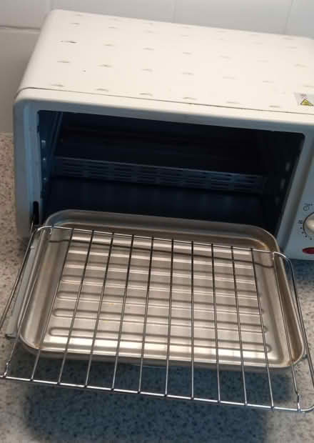 Photo of free Counter top oven (St Margarets TW1) #2