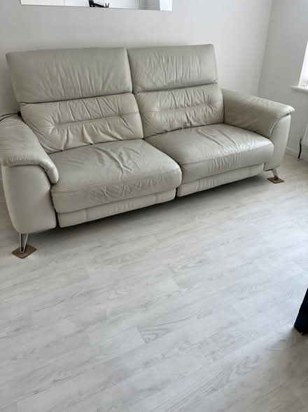 Photo of free Cream leather 3 seater sofa (Lea Industrial Estate AL5) #1