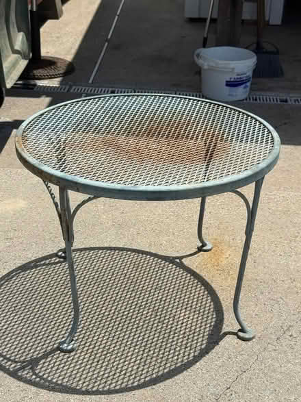 Photo of free Table & Chairs Patio Set w/Cushions (Fountain Vly, Heil & Bushard) #3