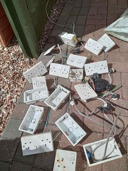Photo of free Assortment of electricty plugs (Buckley flintshire CH7) #1