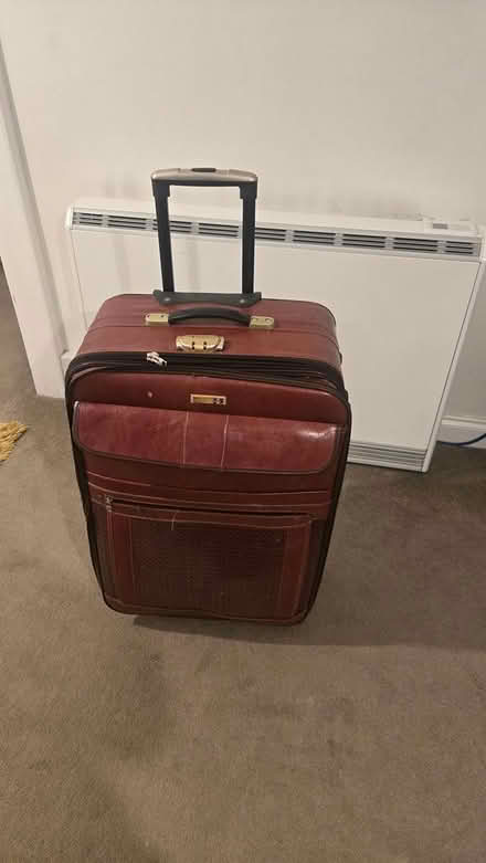 Photo of free Brown suitcase (Preston park,Brighton) #3