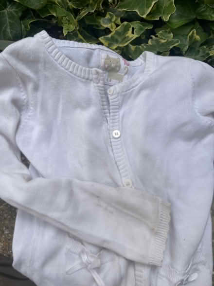 Photo of free 5-6y tshirt and top (Angel EC1V) #4