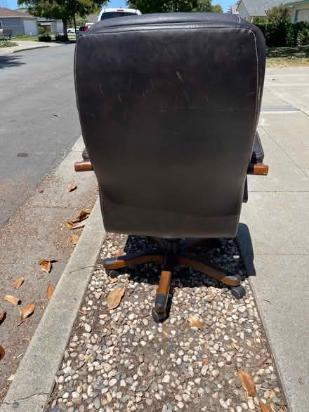 Photo of free Office chair (Sunnyvale) #4