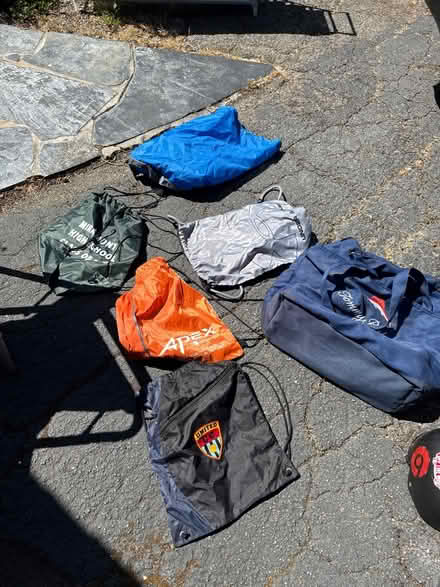 Photo of free Misc sinchsacs and beach bag (Hall Drive) #1