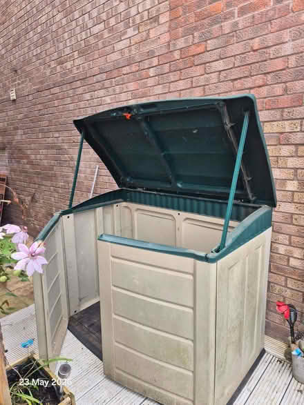 Photo of free Garden storage box (Mickleover DE3) #2