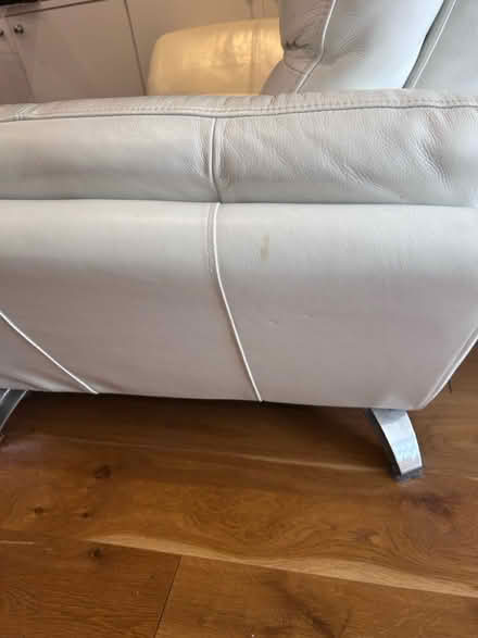 Photo of free Sofa (KT13) #4