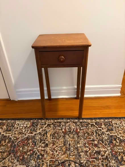 Photo of free Sturdy hallway tabke (Bronxville) #1