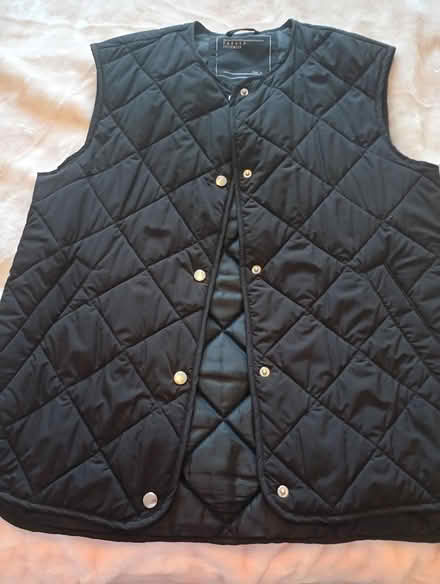 Photo of free Woman black body warmer (Rm155ph) #1