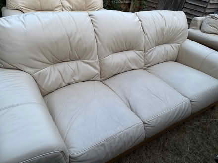 Photo of free Sofa set (camberley GU16) #2
