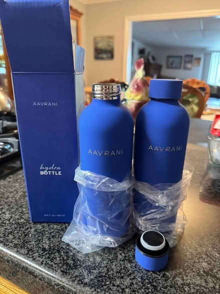 Photo of free Two Stainless Steel Hydra Bottles (Fountain Vly, Heil & Bushard) #1