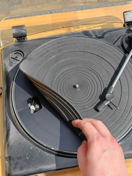 Photo of free Record player / converter (Harrogate HG2) #4