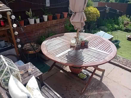 Photo of free wooden garden table to swap (Burghfield Common RG7) #1
