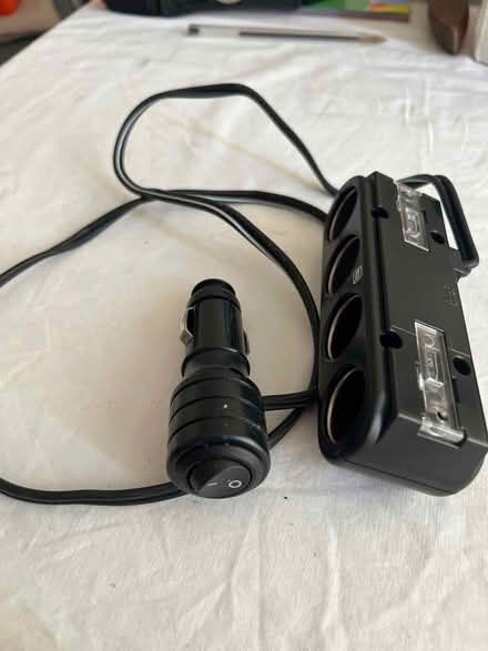 Photo of free 12v multi socket car adapter (Shirley, Croydon) #1