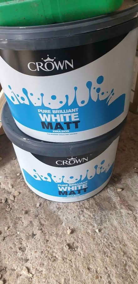 Photo of free 19litres of MATT White paint (Upper arncott OX25) #1