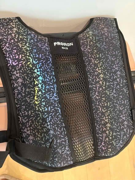 Photo of free Training vest (Brentford TW8) #2