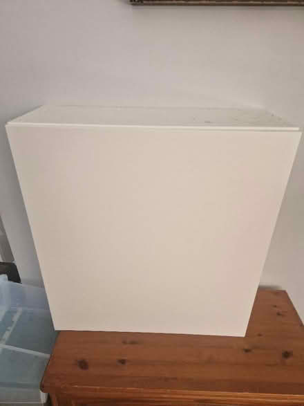 Photo of free Wall cabinets x3 (Theale RG7) #1