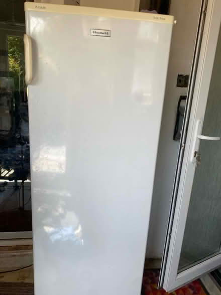 Photo of free Tall freezer 160 cm (Rhwibina CF14) #1