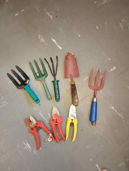 Photo of free Garden Tools (Homerton E9) #1