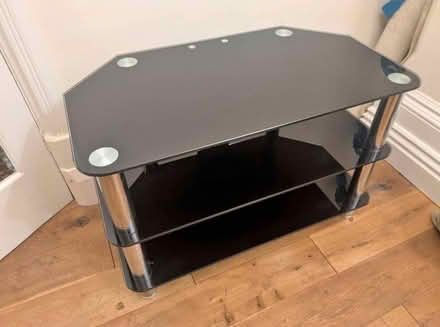 Photo of free TV stand (Two Dales DE4) #1