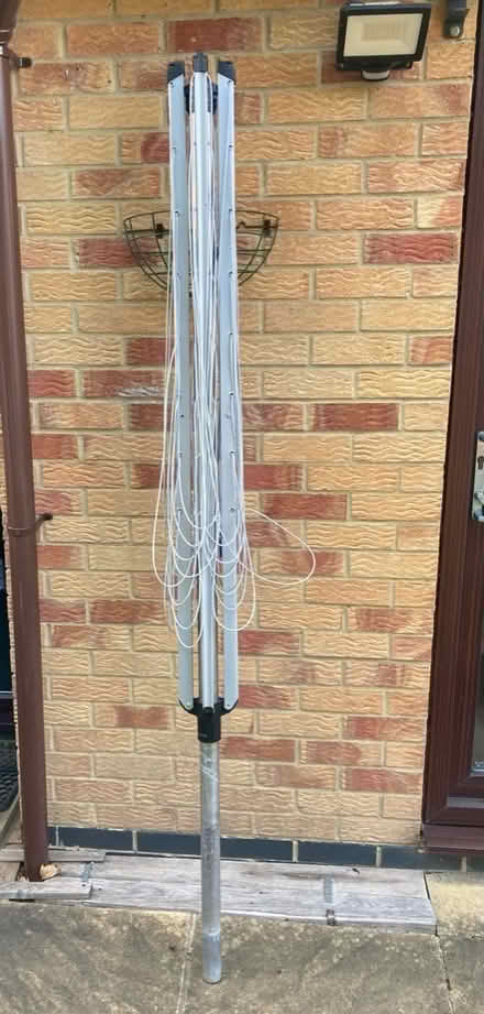 Photo of free Rotary Washing Line (Grimsbury OX16) #1