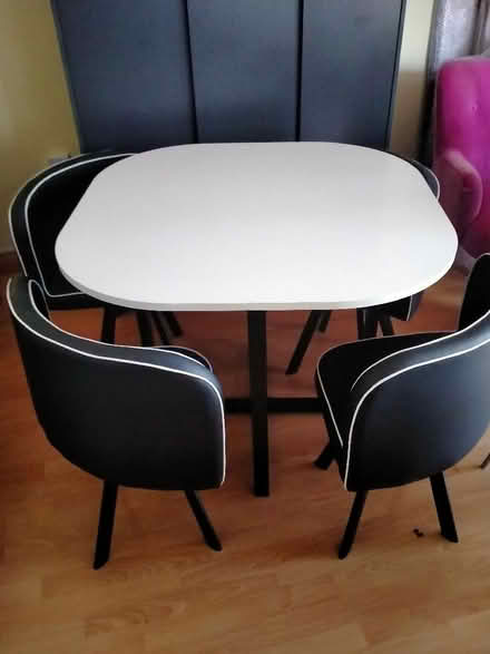 Photo of free Table and chairs used (Tower Gardens Estate N17) #1