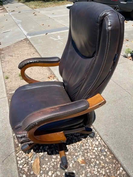 Photo of free Office chair (Sunnyvale) #3