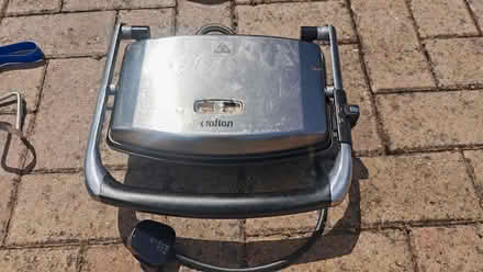 Photo of free Electric sandwich maker toaster press (Woodley RG6) #2