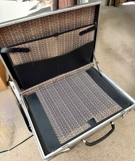 Photo of free Hard shell, lightweight briefcase (Alameda) #4