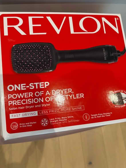 Photo of free Hair Dryer and styler (Brentford TW8) #1
