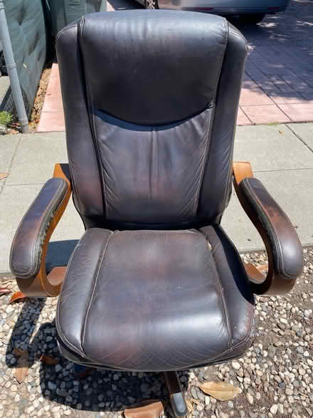 Photo of free Office chair (Sunnyvale) #1