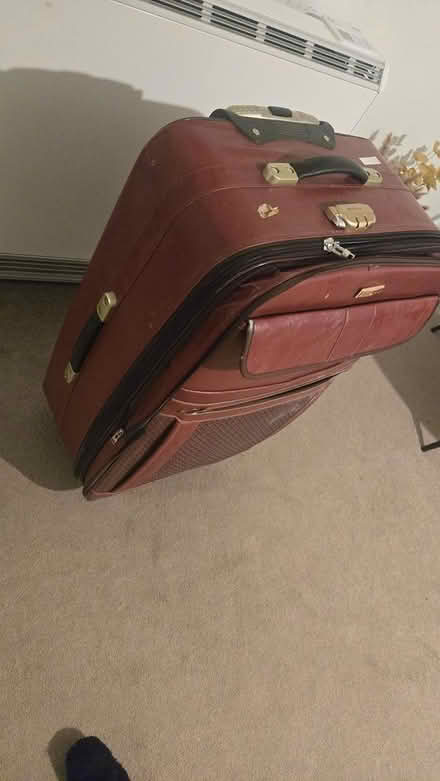 Photo of free Brown suitcase (Preston park,Brighton) #4