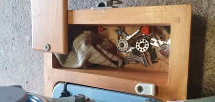 Photo of free Old Vintage sewing machine (Honiton EX14) #4