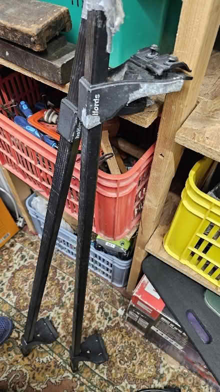 Photo of free Halfords roof bars (Myton Park CV31) #4