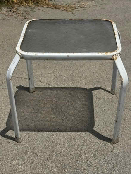 Photo of free White Metal & Glass Accent Table (Fountain Vly, Heil & Bushard) #1