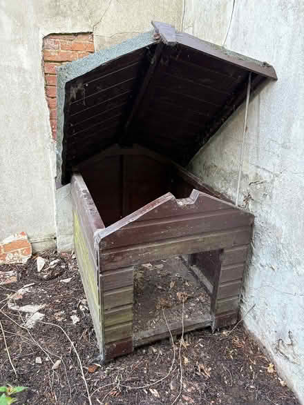 Photo of free Dog Kennel (Abbeygate CO2) #3