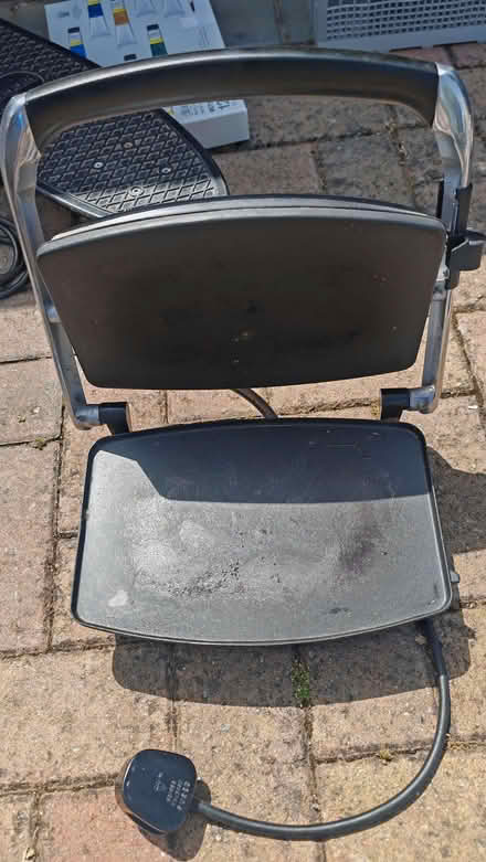 Photo of free Electric sandwich maker toaster press (Woodley RG6) #1