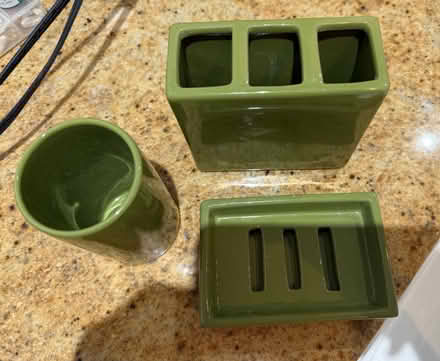 Photo of free Bathroom accessories (Erin Mills&QEW) #2