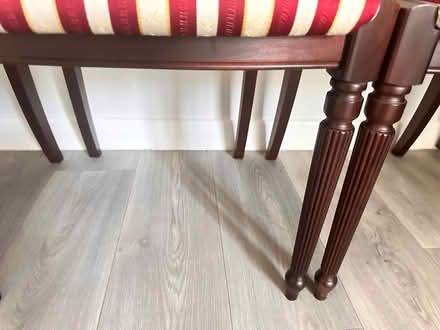 Photo of free chairs (BA2) #1