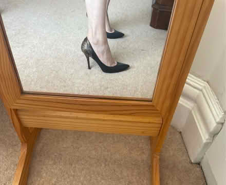 Photo of free Heels (Berrylands KT5) #1