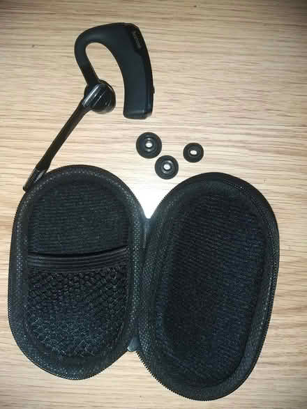 Photo of free Bluetooth Earphone (Herne Hill, SE24) #2