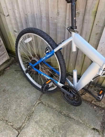 Photo of free Folding bike medium size (WD25) #2
